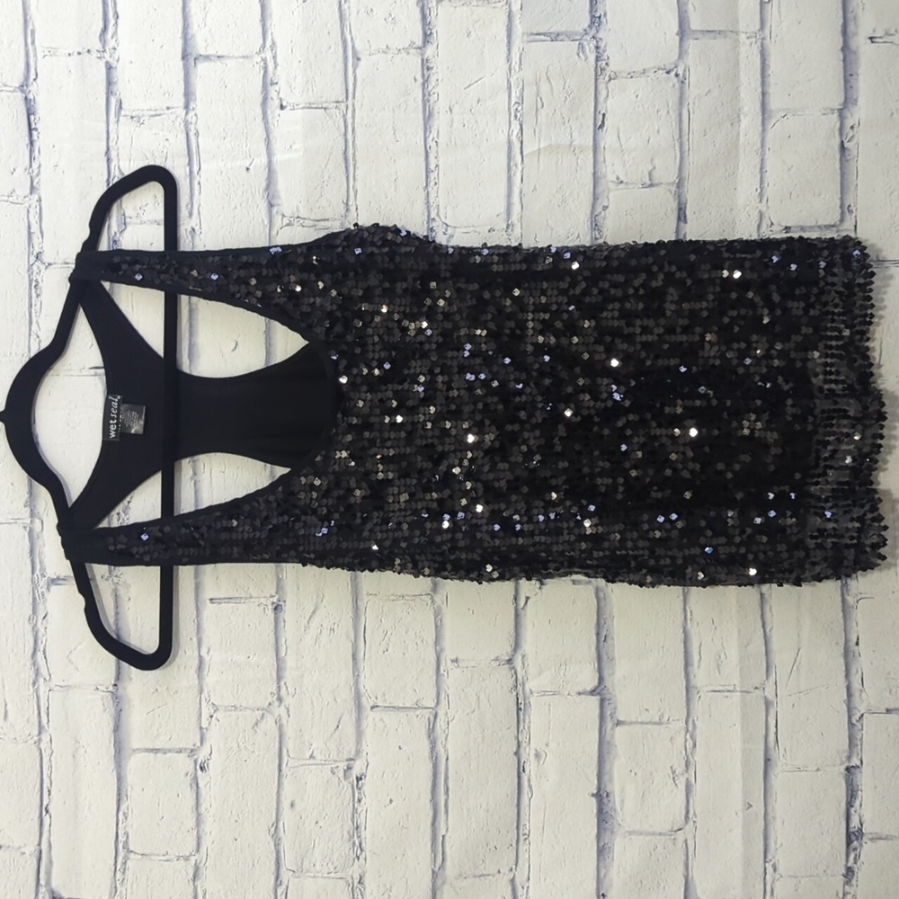 Wet Seal Black Sequin Tank Top Junior's Large / Women's Medium?